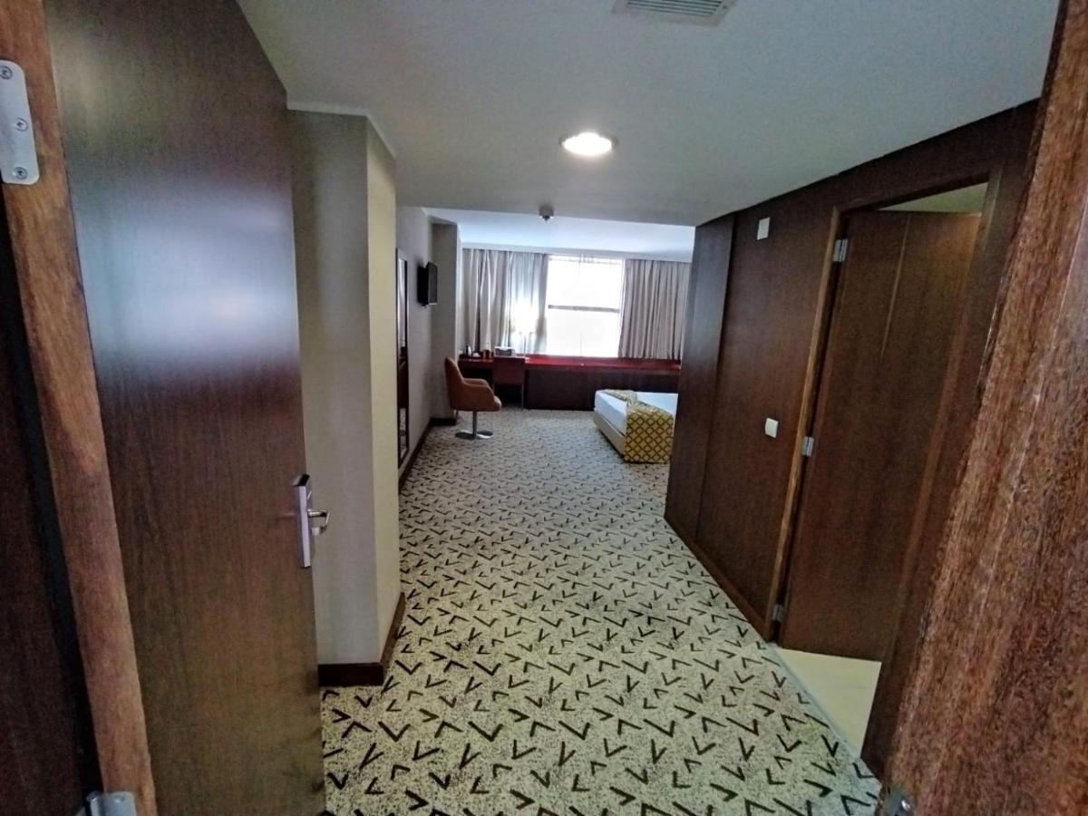 Skyna Hotel Luanda Exterior photo