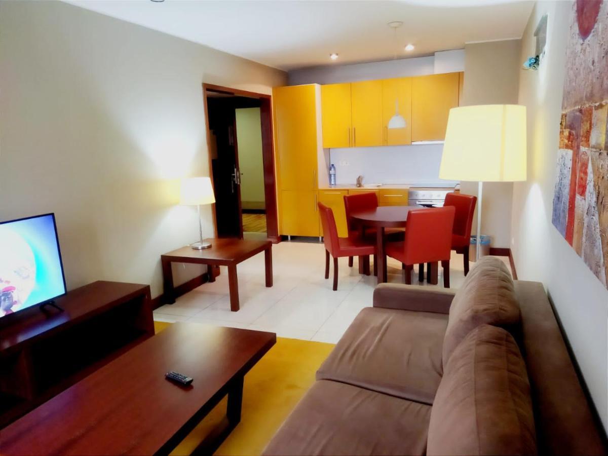 Skyna Hotel Luanda Exterior photo