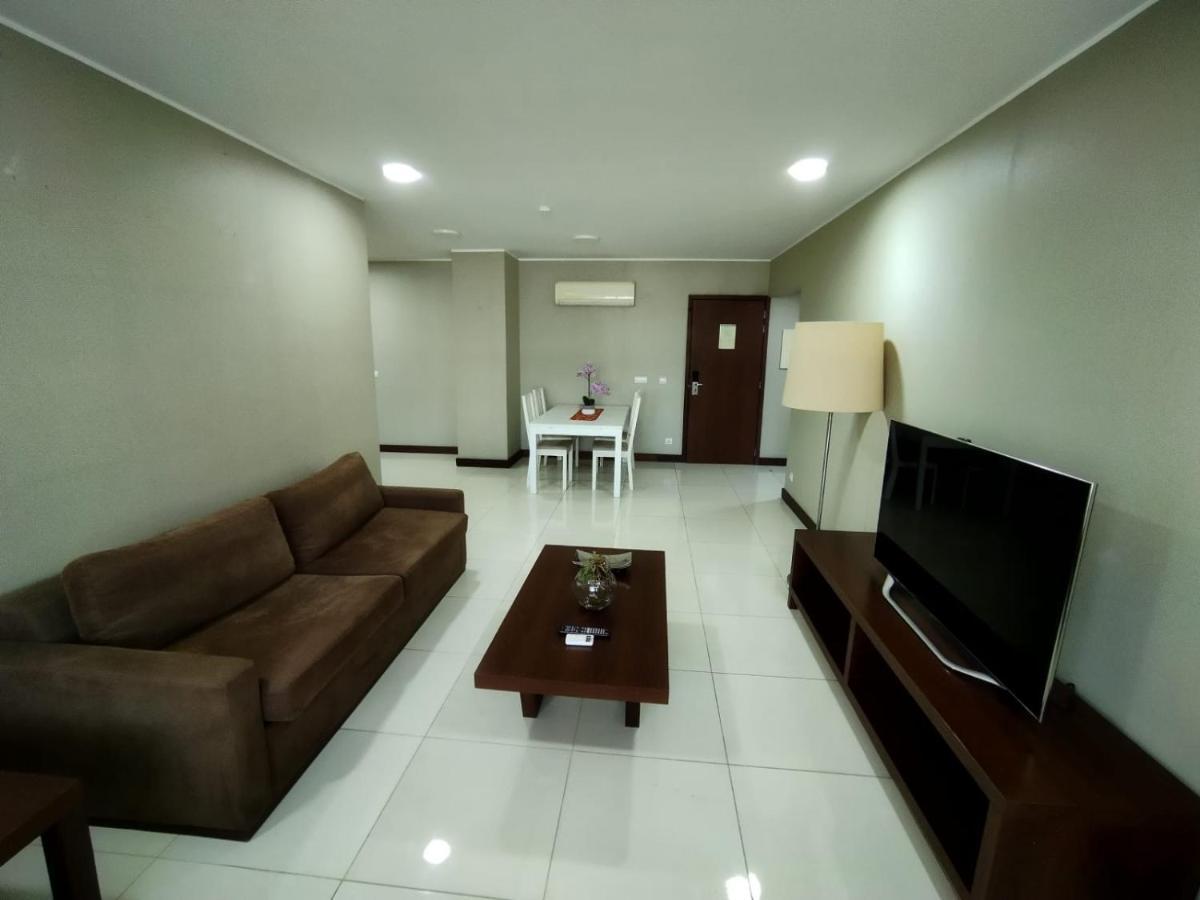Skyna Hotel Luanda Exterior photo