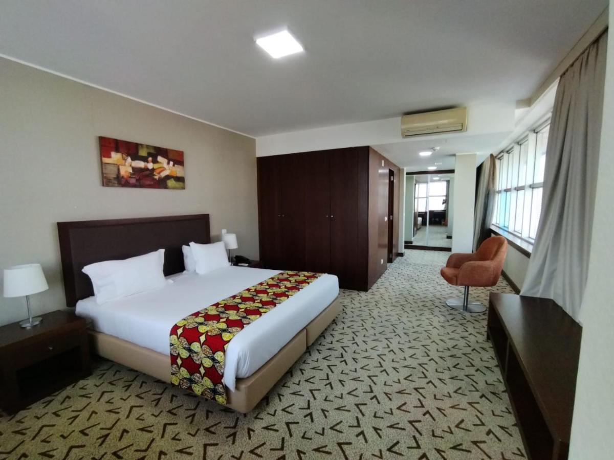 Skyna Hotel Luanda Exterior photo