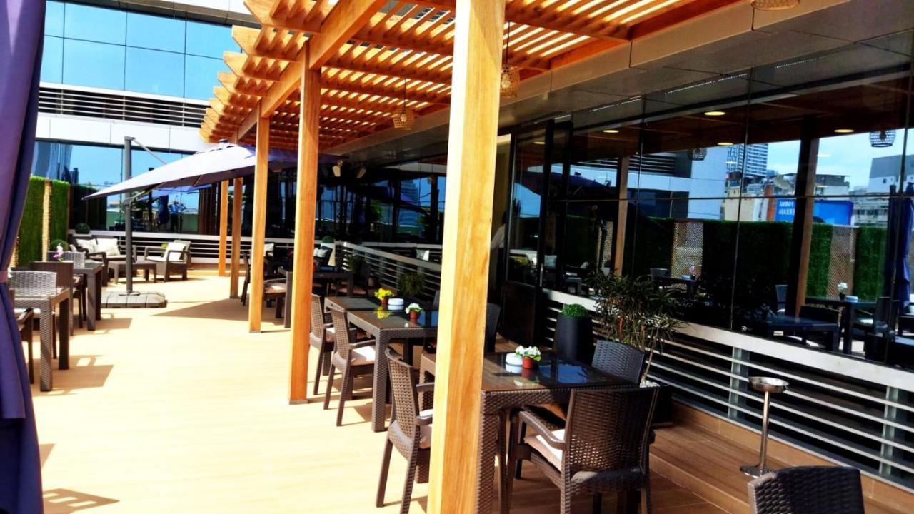 Skyna Hotel Luanda Exterior photo