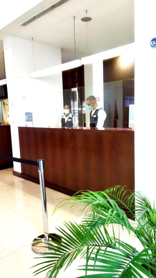 Skyna Hotel Luanda Exterior photo