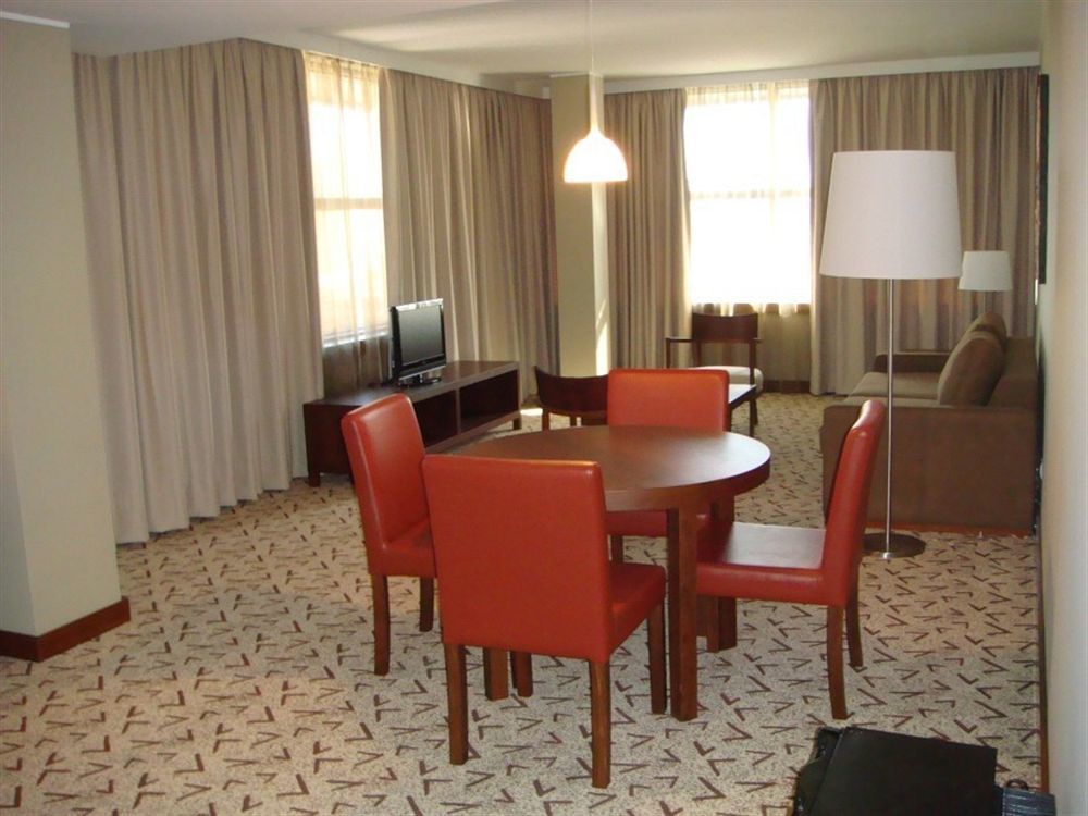 Skyna Hotel Luanda Exterior photo