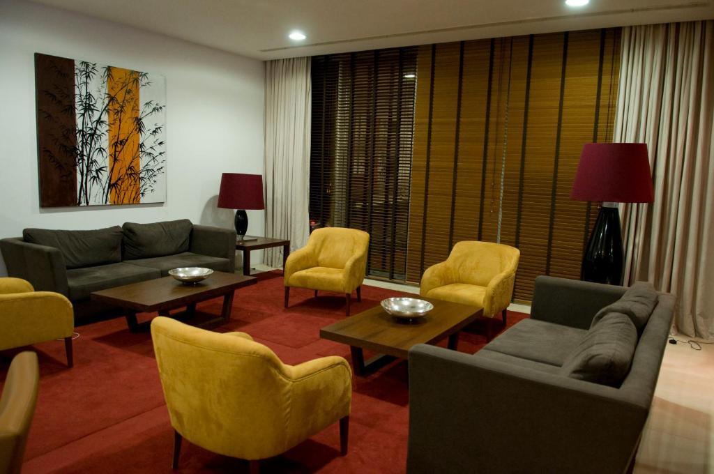 Skyna Hotel Luanda Exterior photo