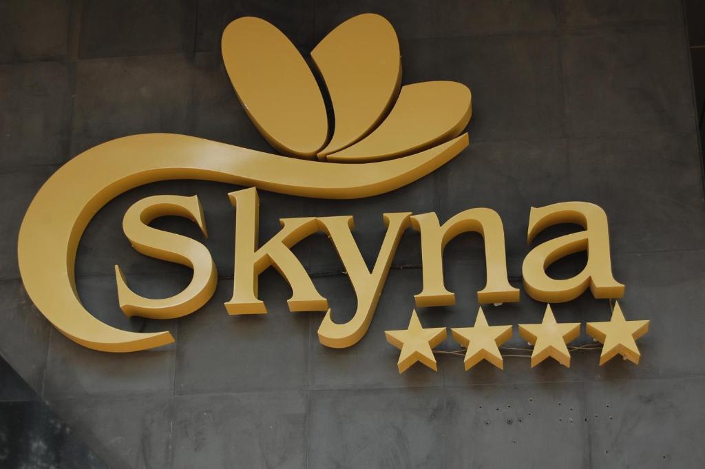 Skyna Hotel Luanda Exterior photo