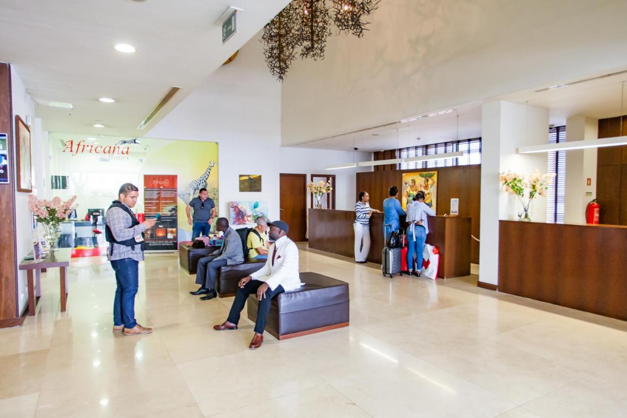 Skyna Hotel Luanda Exterior photo